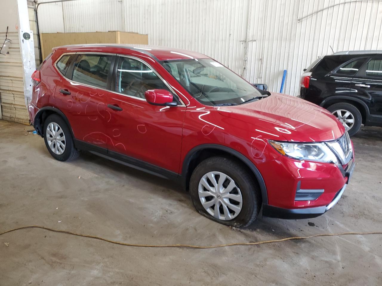 Автомобіль NISSAN ROGUE SV 2017 | GrandCar