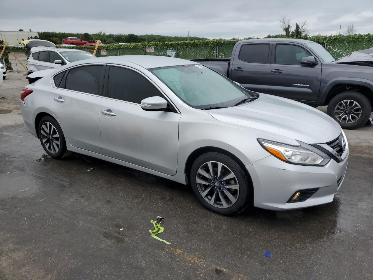 Автомобіль NISSAN ALTIMA SL 2018 | GrandCar Автомобіль NISSAN ALTIMA SL 2018 | GrandCar