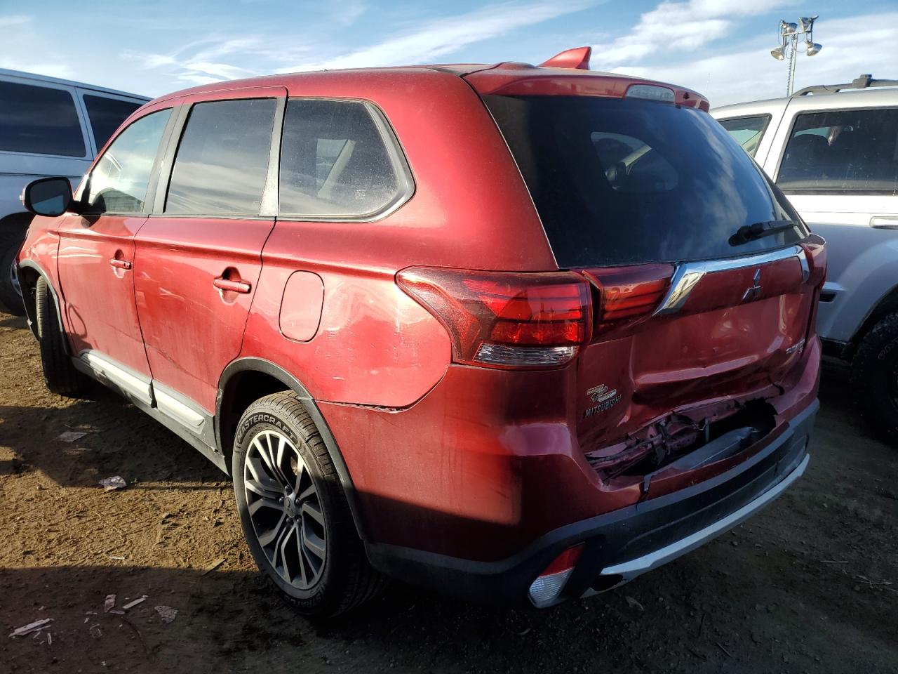 Автомобіль MITSUBISHI OUTLANDER SE 2018 | GrandCar Автомобіль MITSUBISHI OUTLANDER SE 2018 | GrandCar