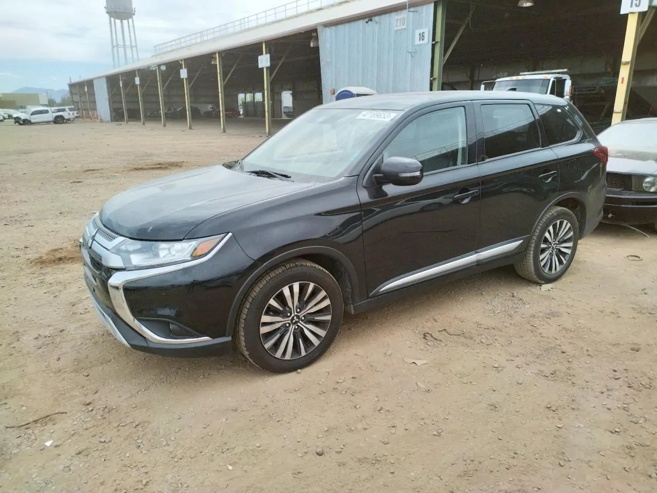 Автомобіль MITSUBISHI OUTLANDER SE 2020 | GrandCar