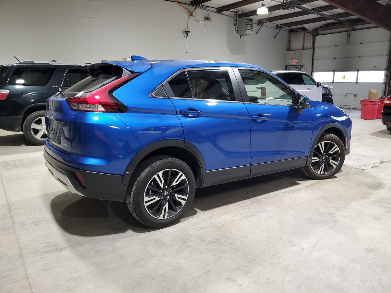Автомобіль MITSUBISHI ECLIPSE CROSS SE 2024 | GrandCar Автомобіль MITSUBISHI ECLIPSE CROSS SE 2024 | GrandCar
