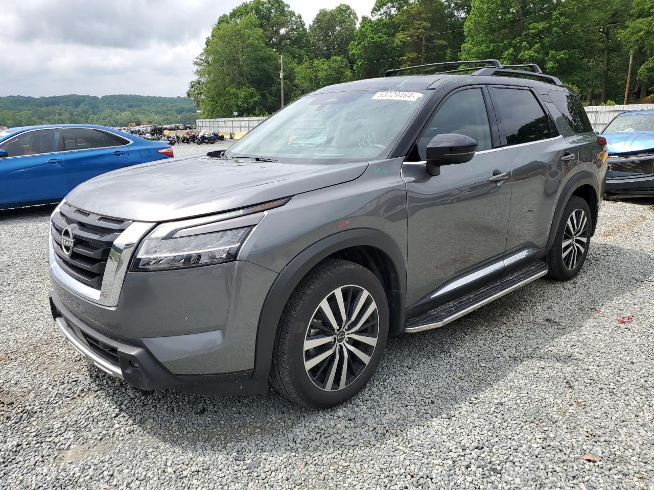 Автомобіль NISSAN PATHFINDER PLATINUM 2023 | GrandCar Автомобіль NISSAN PATHFINDER PLATINUM 2023 | GrandCar