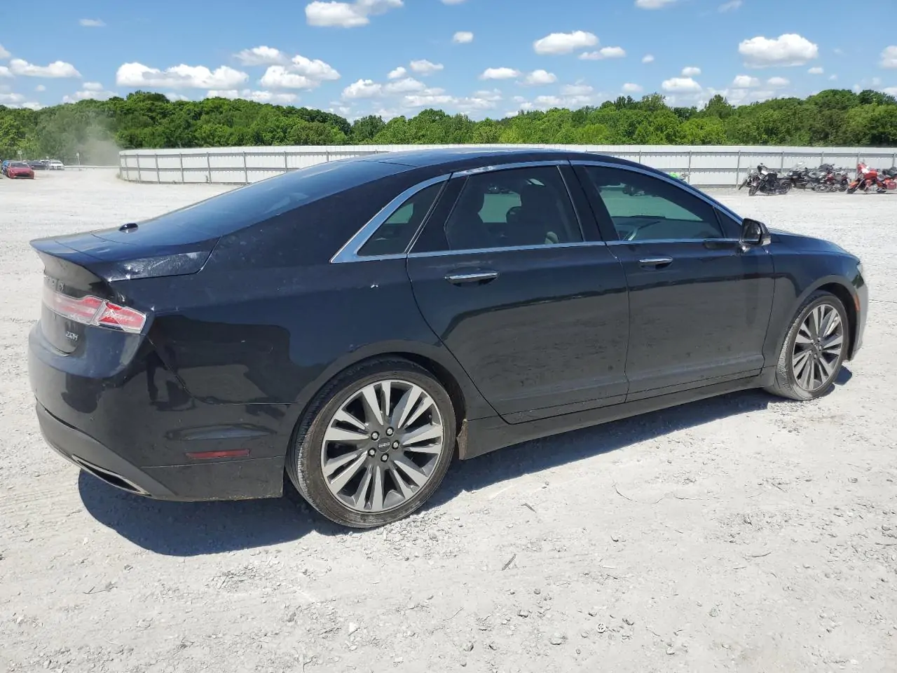 Автомобиль LINCOLN MKZ HYBRID SELECT 2017 | GrandCar Автомобиль LINCOLN MKZ HYBRID SELECT 2017 | GrandCar
