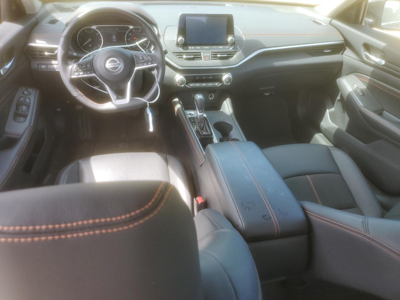 Автомобіль NISSAN ALTIMA SR 2022 | GrandCar Автомобіль NISSAN ALTIMA SR 2022 | GrandCar
