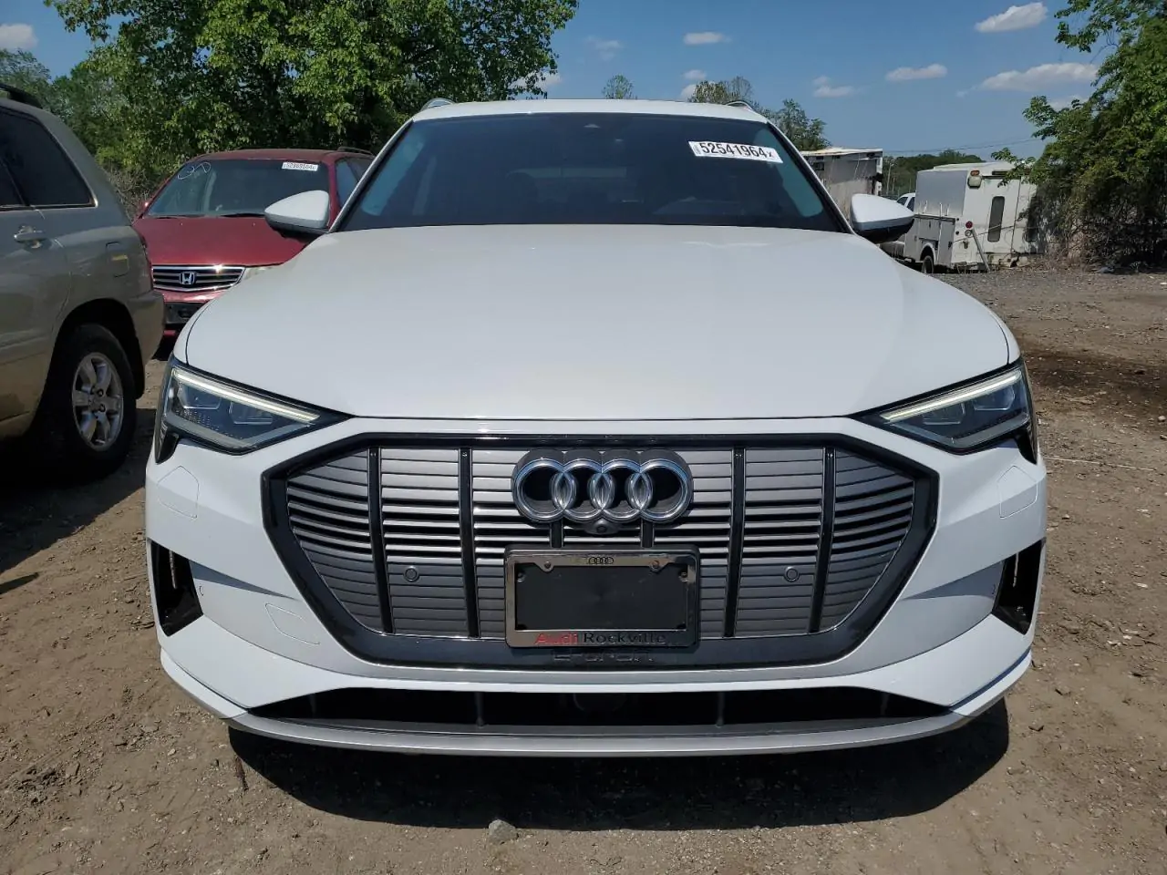 Автомобіль AUDI E-TRON PRESTIGE 2019 | GrandCar Автомобіль AUDI E-TRON PRESTIGE 2019 | GrandCar