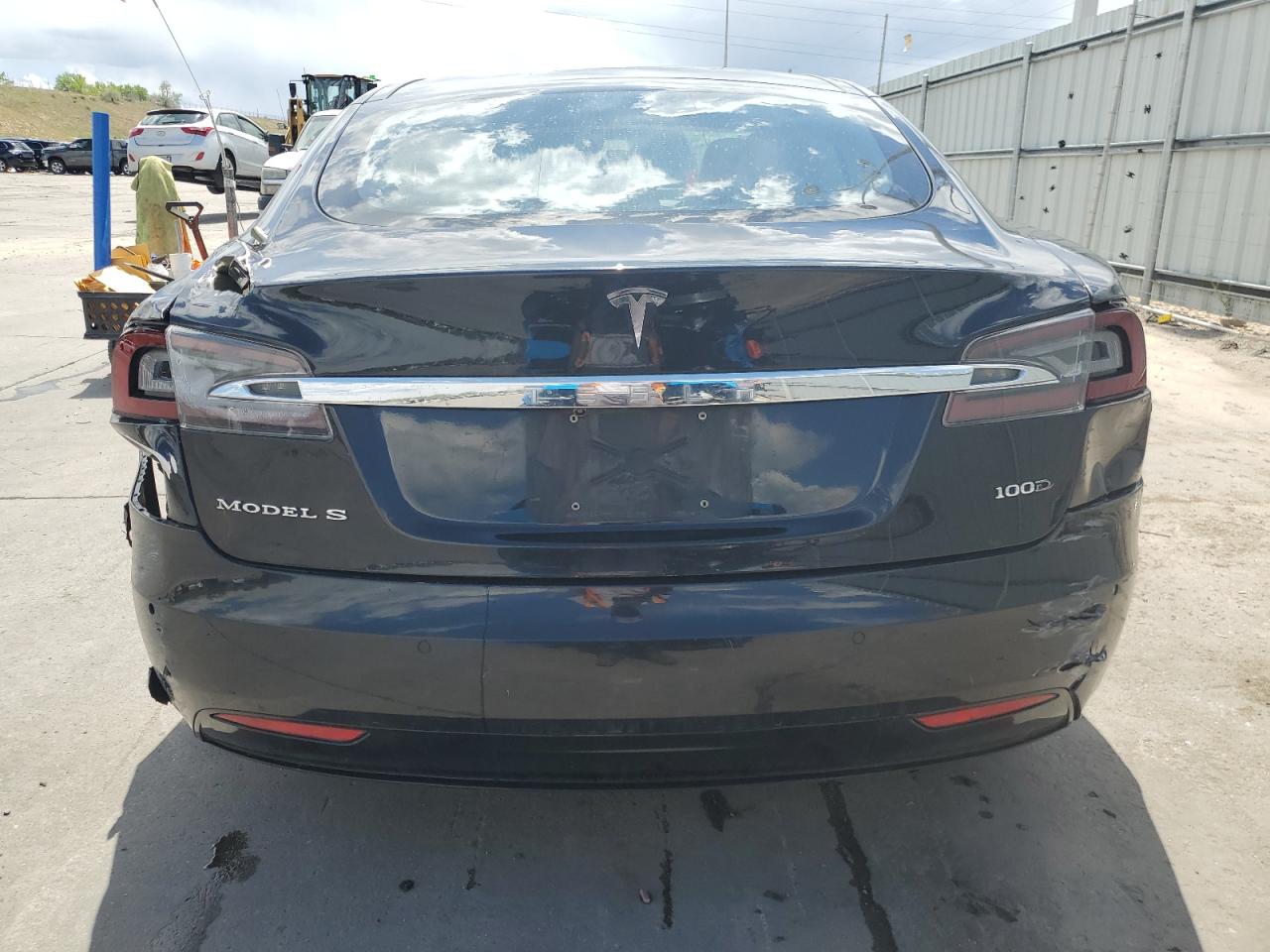 Автомобиль TESLA MODEL S 2018 | GrandCar Автомобиль TESLA MODEL S 2018 | GrandCar