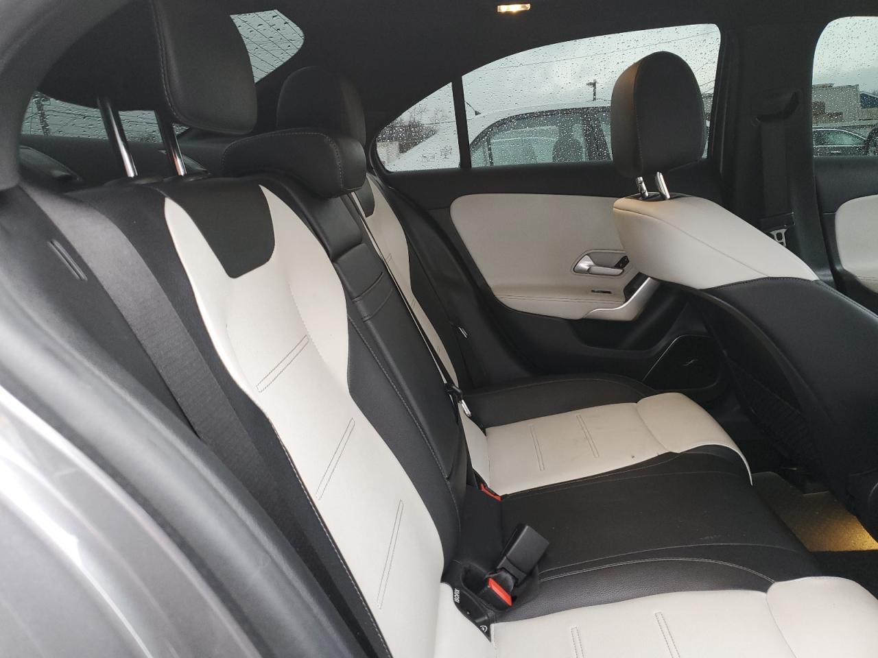 Автомобіль MERCEDES-BENZ A 220 4MATIC 2021 | GrandCar Автомобіль MERCEDES-BENZ A 220 4MATIC 2021 | GrandCar