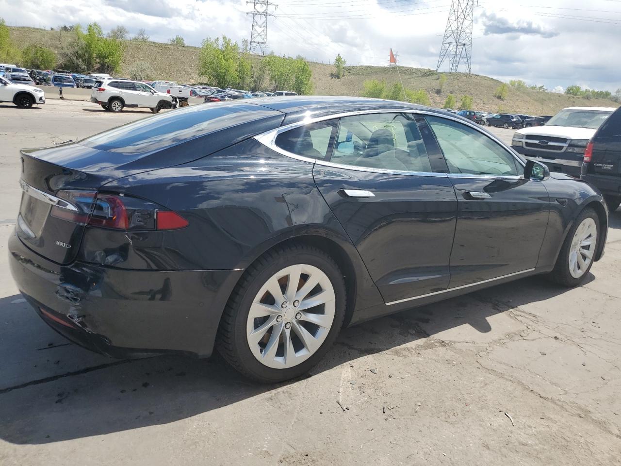 Автомобиль TESLA MODEL S 2018 | GrandCar Автомобиль TESLA MODEL S 2018 | GrandCar