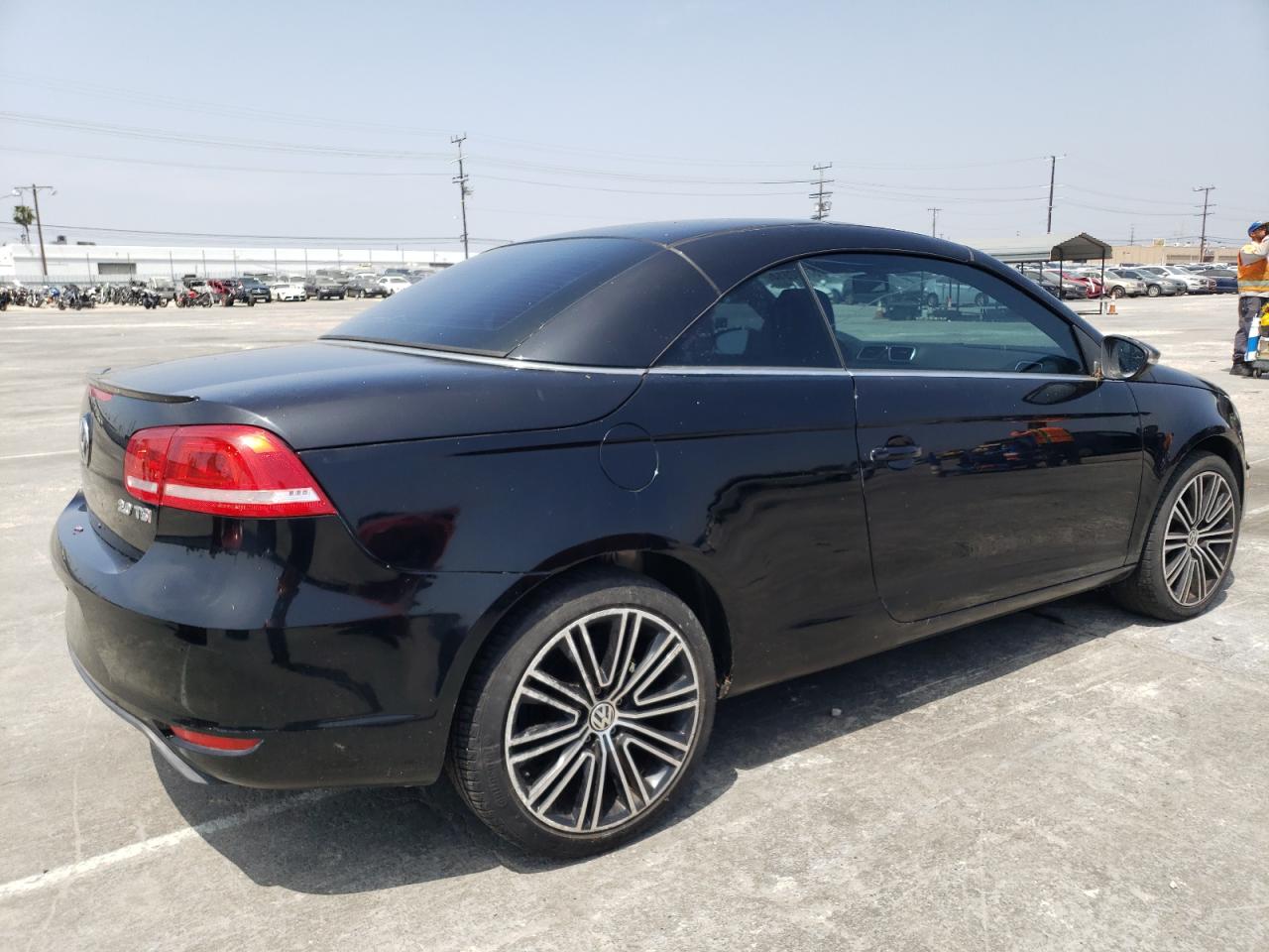 Автомобіль VOLKSWAGEN EOS KOMFORT 2013 | GrandCar Автомобіль VOLKSWAGEN EOS KOMFORT 2013 | GrandCar