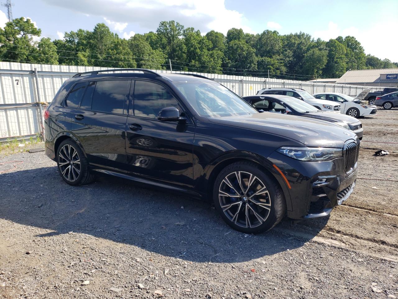 Автомобіль BMW X7 M50I 2022 | GrandCar Автомобіль BMW X7 M50I 2022 | GrandCar