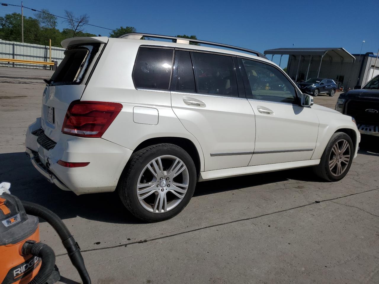 Автомобиль MERCEDES-BENZ GLK 350 2015 | GrandCar Автомобиль MERCEDES-BENZ GLK 350 2015 | GrandCar
