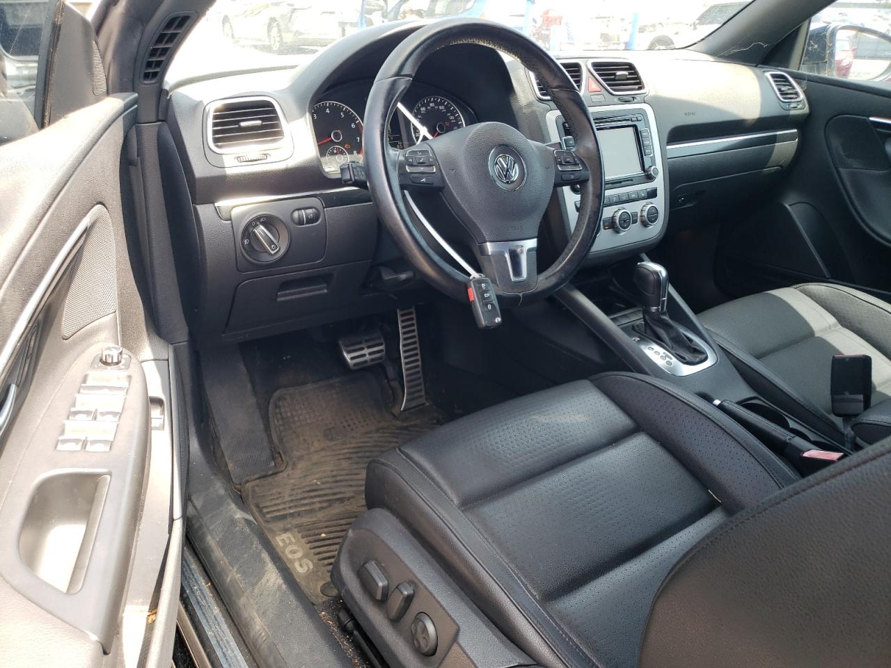 Автомобіль VOLKSWAGEN EOS KOMFORT 2013 | GrandCar Автомобіль VOLKSWAGEN EOS KOMFORT 2013 | GrandCar