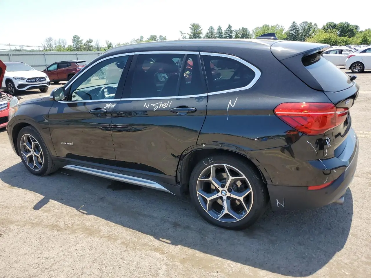 Автомобиль BMW X1 XDRIVE28I 2017 | GrandCar Автомобиль BMW X1 XDRIVE28I 2017 | GrandCar