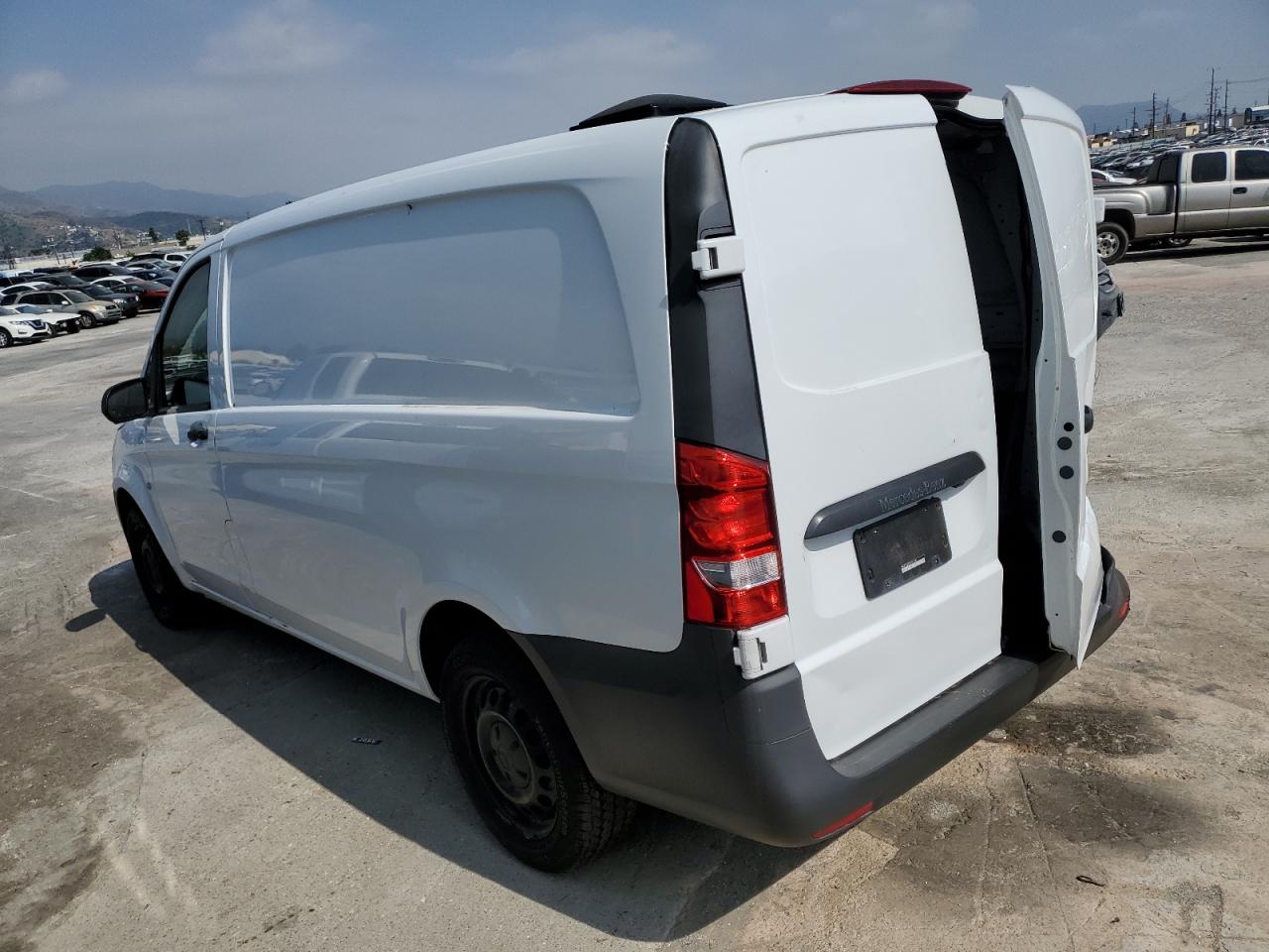 Автомобиль MERCEDES-BENZ METRIS 2019 | GrandCar Автомобиль MERCEDES-BENZ METRIS 2019 | GrandCar