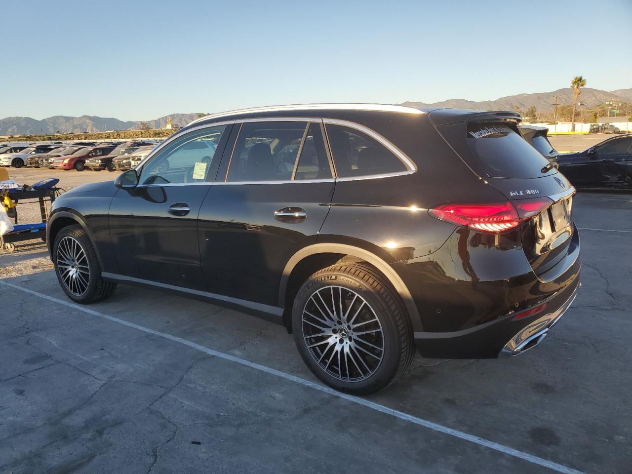 Автомобіль MERCEDES-BENZ GLC 300 2024 | GrandCar Автомобіль MERCEDES-BENZ GLC 300 2024 | GrandCar