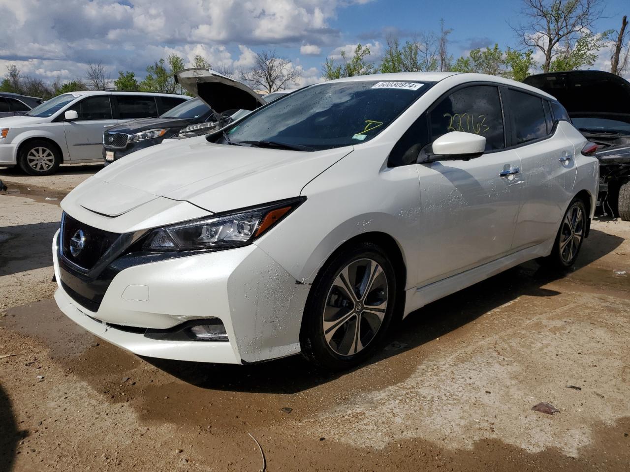 Автомобиль NISSAN LEAF SV 2020 | GrandCar