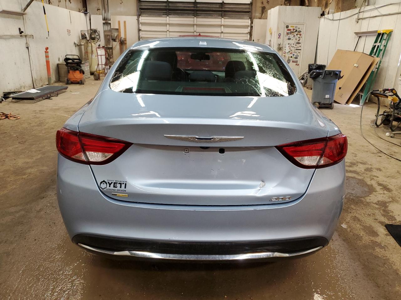 Автомобиль CHRYSLER 200 LIMITED 2015 | GrandCar Автомобиль CHRYSLER 200 LIMITED 2015 | GrandCar