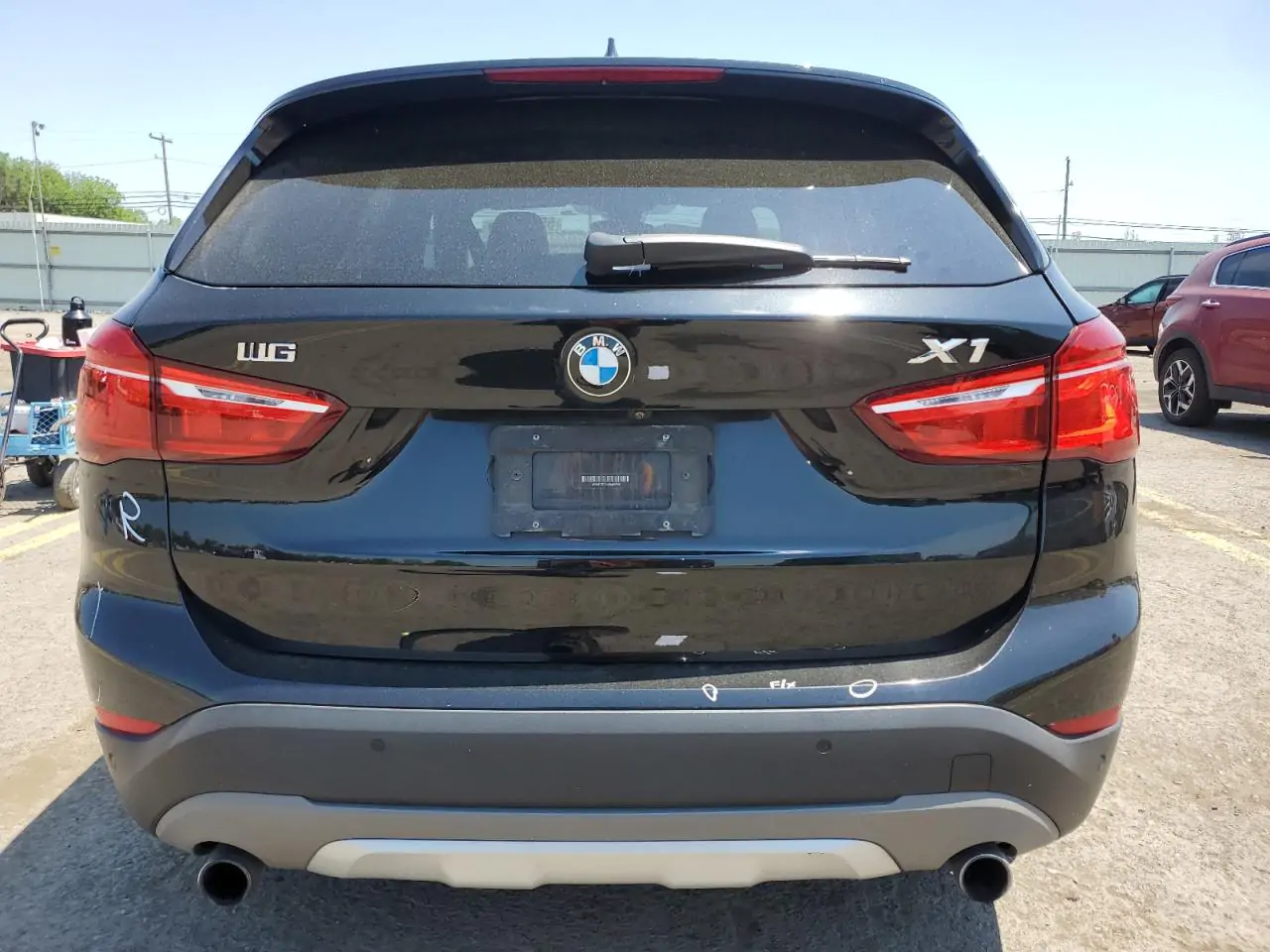 Автомобиль BMW X1 XDRIVE28I 2017 | GrandCar Автомобиль BMW X1 XDRIVE28I 2017 | GrandCar