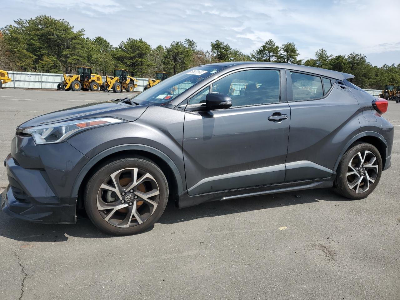 Автомобіль TOYOTA C-HR XLE 2018 | GrandCar