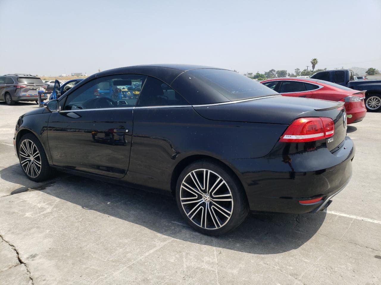 Автомобіль VOLKSWAGEN EOS KOMFORT 2013 | GrandCar Автомобіль VOLKSWAGEN EOS KOMFORT 2013 | GrandCar
