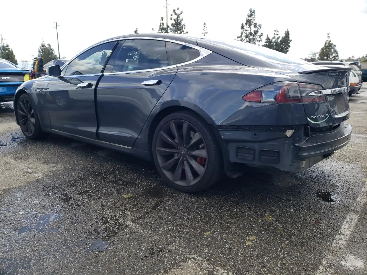Автомобиль TESLA MODEL S 2016 | GrandCar Автомобиль TESLA MODEL S 2016 | GrandCar