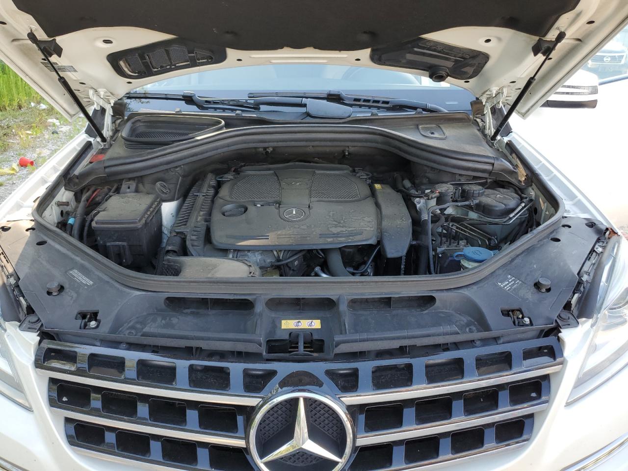 Автомобіль MERCEDES-BENZ ML 350 4MATIC 2013 | GrandCar Автомобіль MERCEDES-BENZ ML 350 4MATIC 2013 | GrandCar