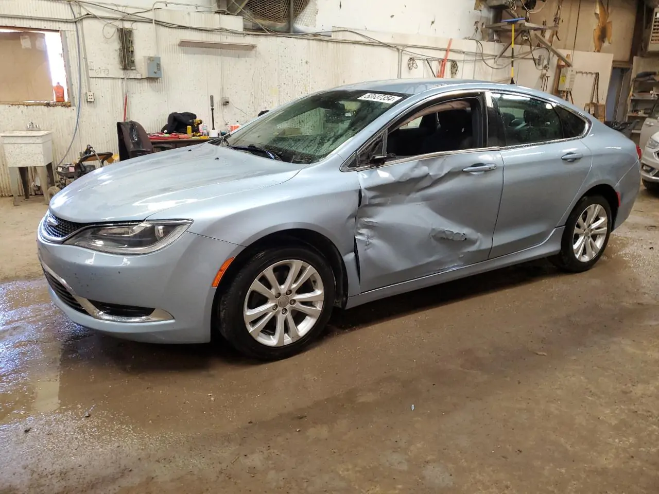 Автомобиль CHRYSLER 200 LIMITED 2015 | GrandCar Автомобиль CHRYSLER 200 LIMITED 2015 | GrandCar
