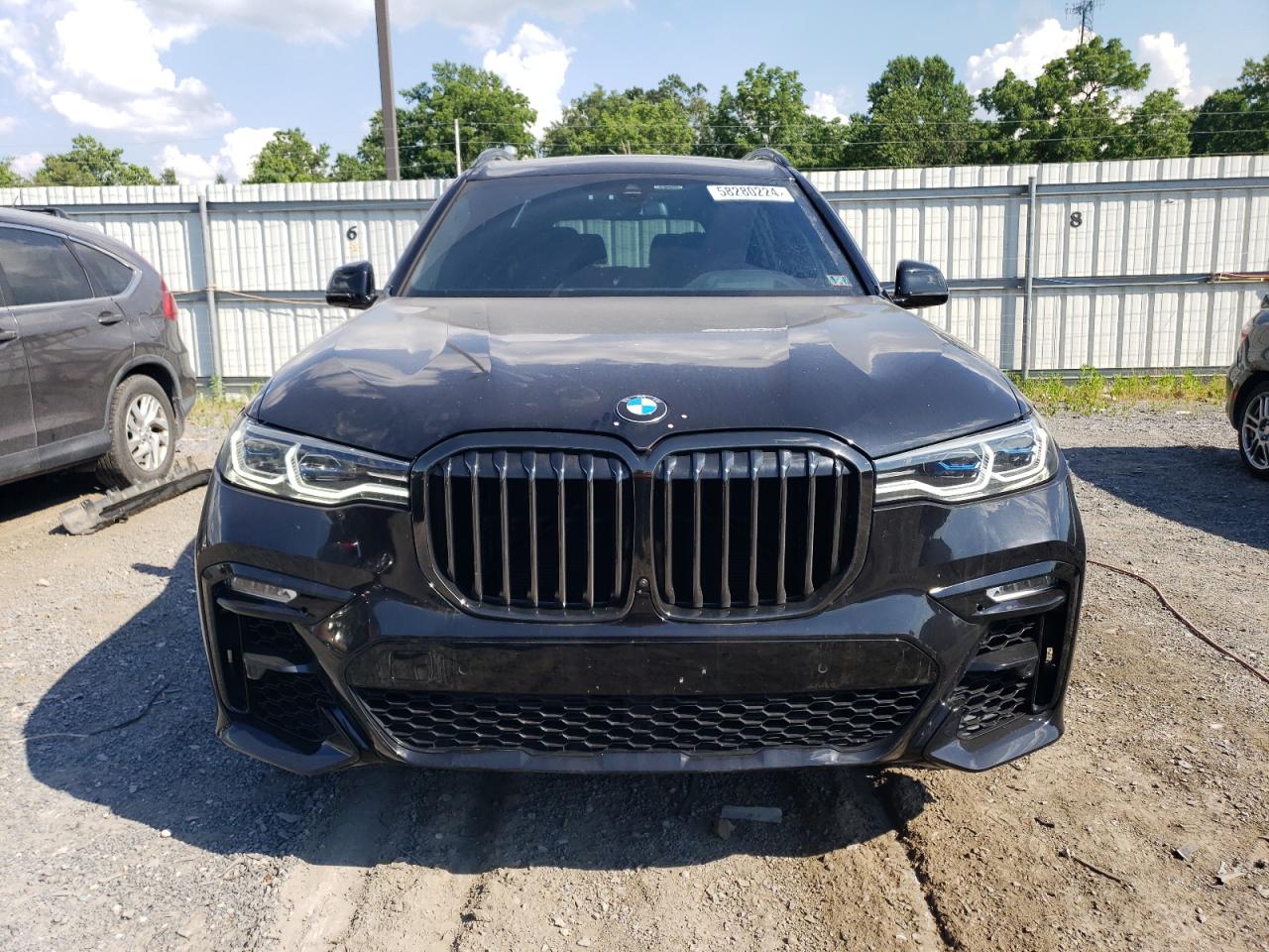Автомобіль BMW X7 M50I 2022 | GrandCar Автомобіль BMW X7 M50I 2022 | GrandCar