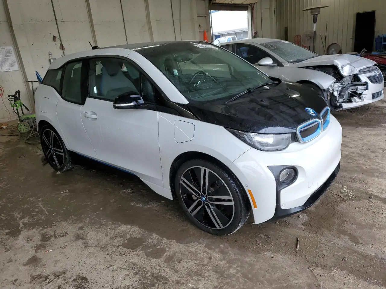 Автомобиль BMW I3 REX 2016 | GrandCar