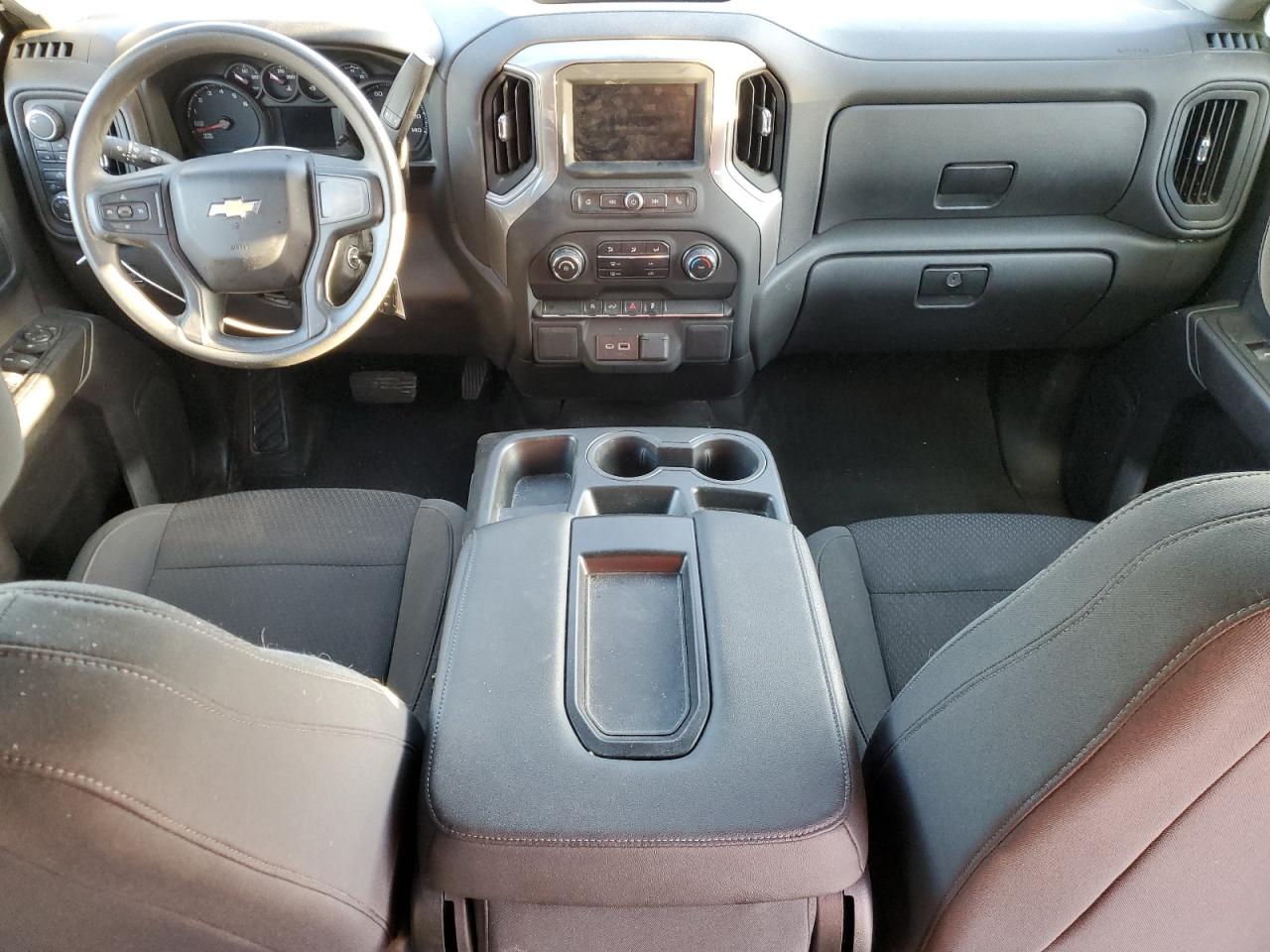 Автомобиль CHEVROLET SILVERADO LTD K1500 CUSTOM 2022 | GrandCar Автомобиль CHEVROLET SILVERADO LTD K1500 CUSTOM 2022 | GrandCar
