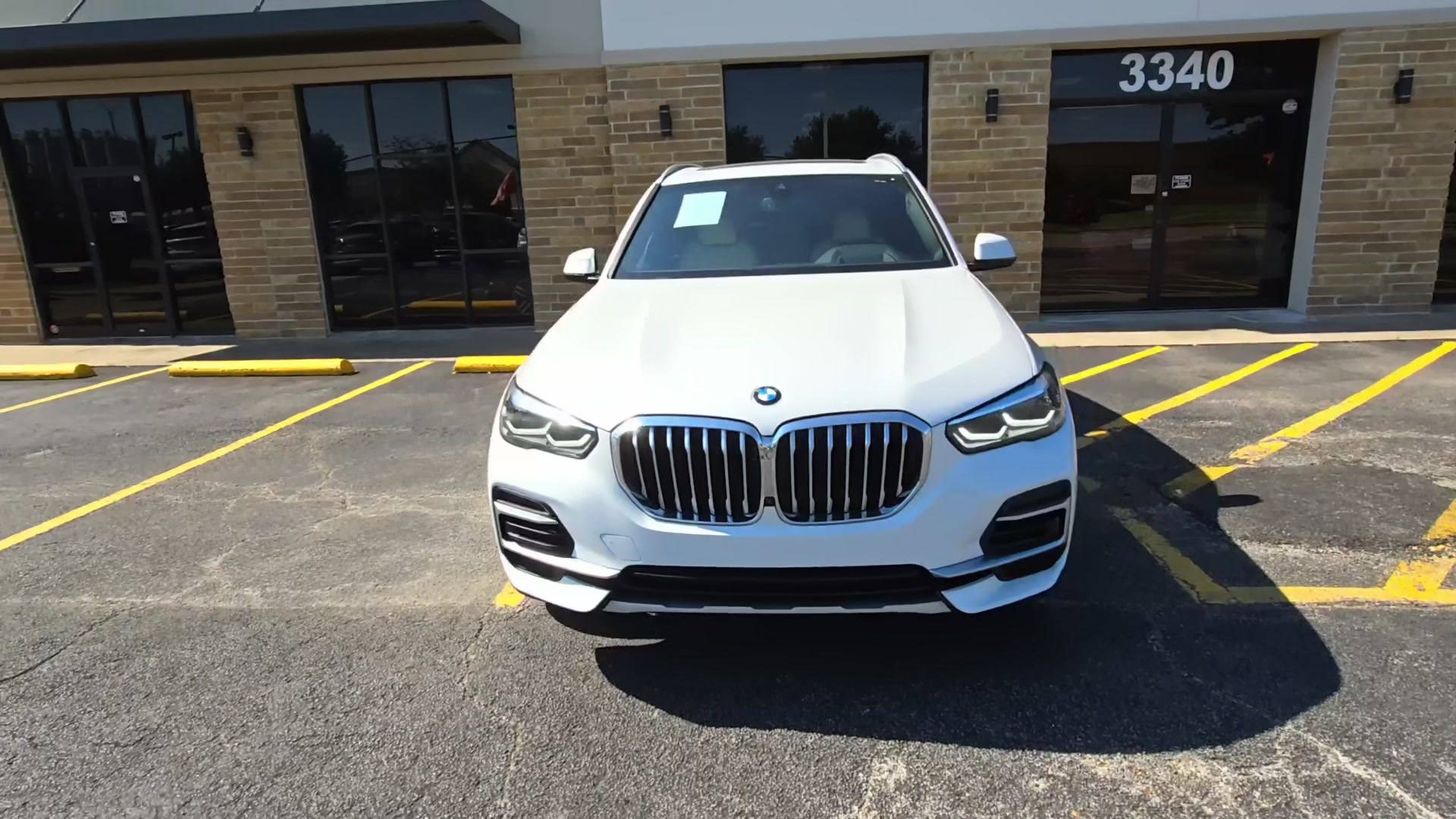 Автомобиль BMW X5 xDrive40i 2022 | GrandCar