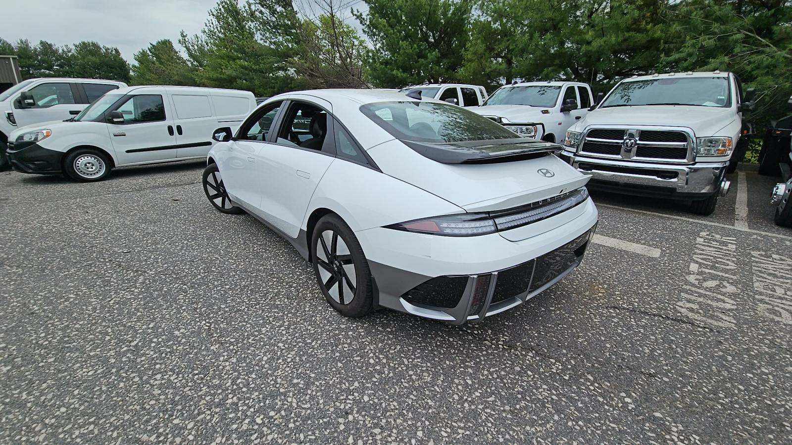 Автомобіль Hyundai IONIQ 6 SE 2023 | GrandCar Автомобіль Hyundai IONIQ 6 SE 2023 | GrandCar