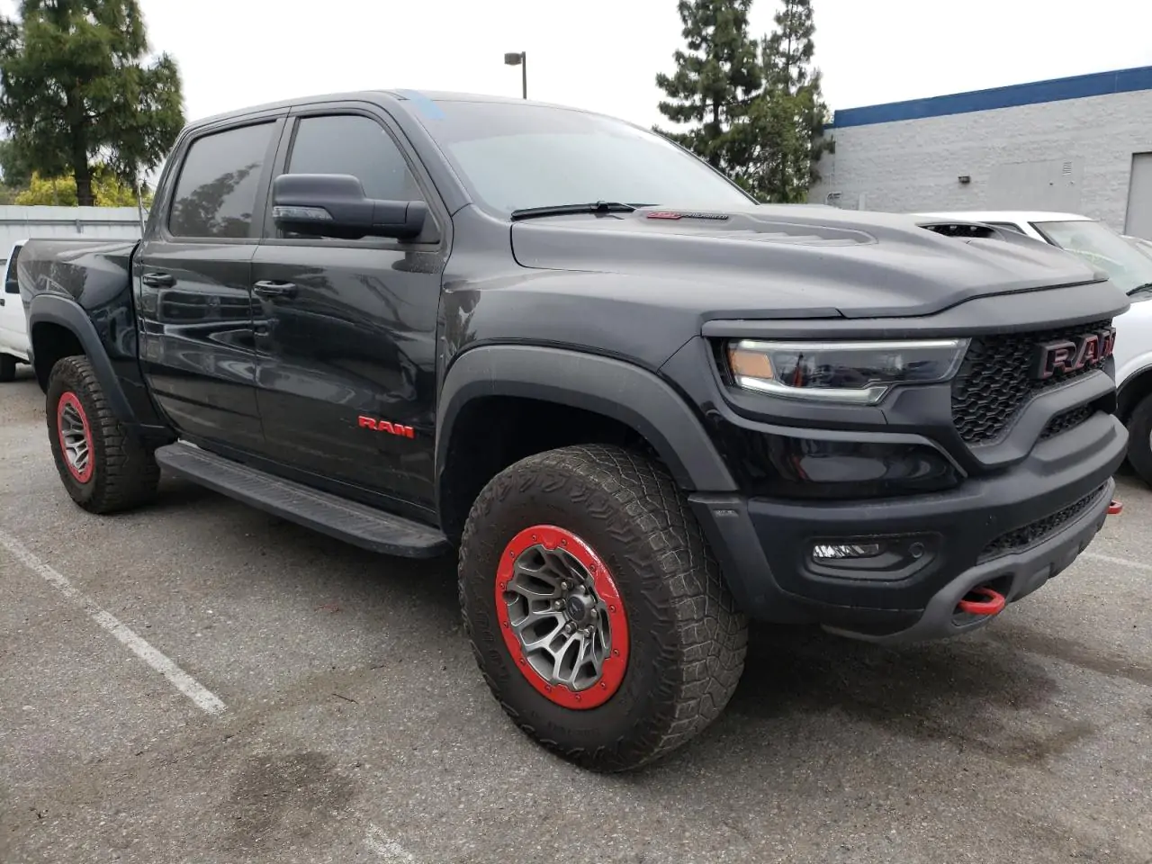 Автомобиль RAM 1500 TRX 2023 | GrandCar Автомобиль RAM 1500 TRX 2023 | GrandCar