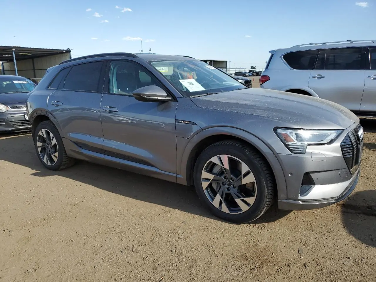 Автомобіль AUDI E-TRON PREMIUM 2021 | GrandCar Автомобіль AUDI E-TRON PREMIUM 2021 | GrandCar