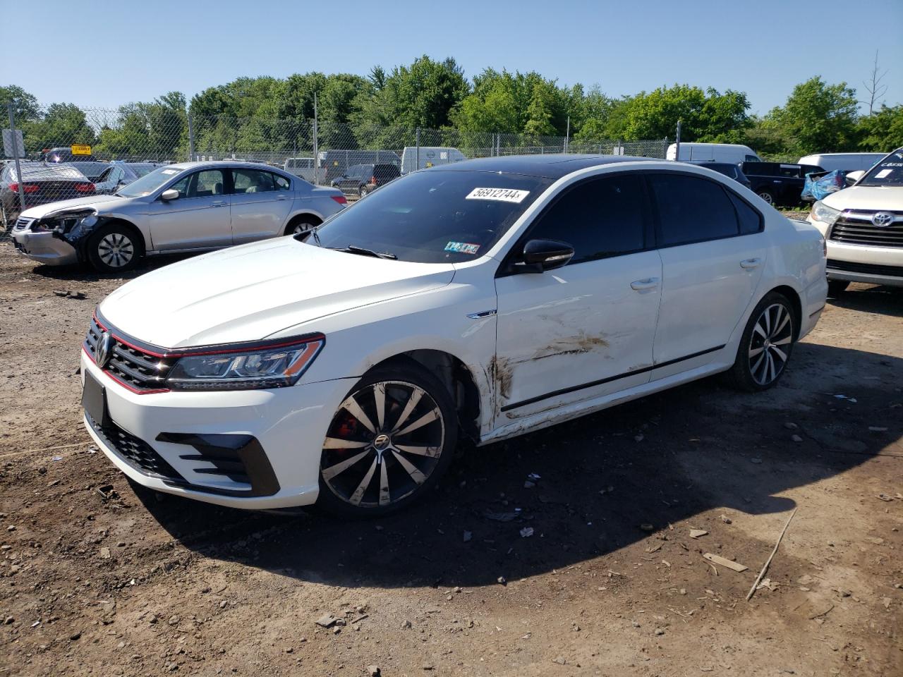 Автомобиль VOLKSWAGEN PASSAT GT 2018 | GrandCar