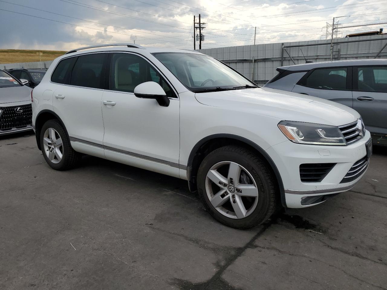 Автомобіль VOLKSWAGEN TOUAREG SPORT 2017 | GrandCar Автомобіль VOLKSWAGEN TOUAREG SPORT 2017 | GrandCar