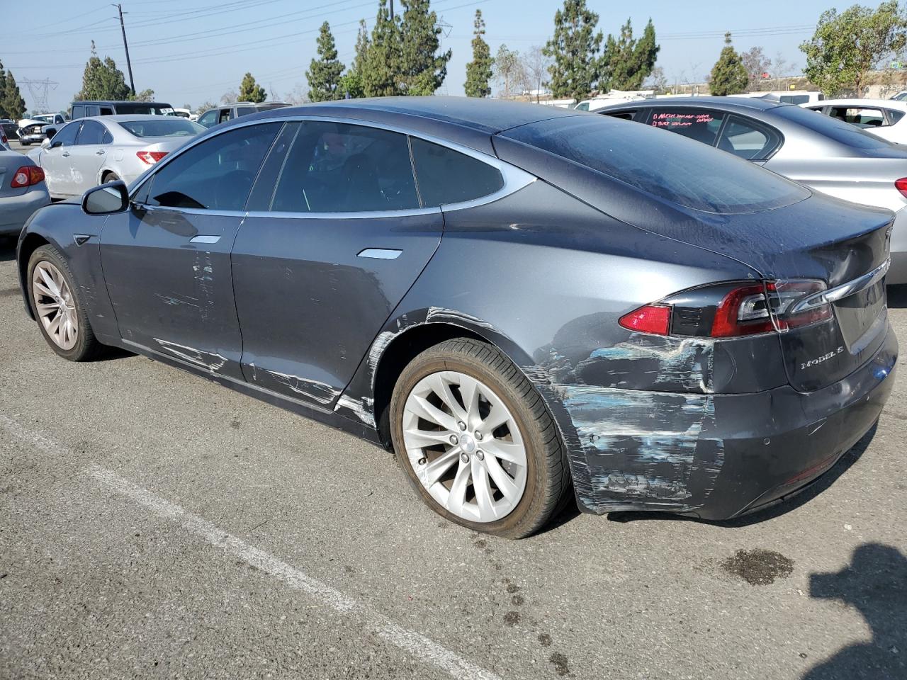 Автомобиль TESLA MODEL S 2018 | GrandCar Автомобиль TESLA MODEL S 2018 | GrandCar