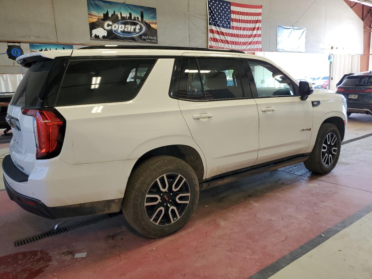 Автомобіль GMC YUKON AT4 2023 | GrandCar Автомобіль GMC YUKON AT4 2023 | GrandCar