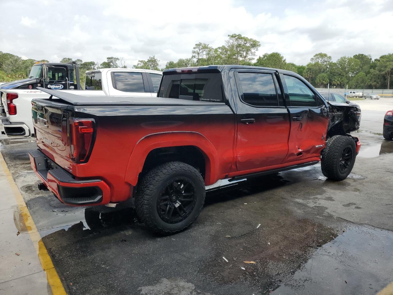 Автомобіль GMC SIERRA K1500 AT4 2022 | GrandCar Автомобіль GMC SIERRA K1500 AT4 2022 | GrandCar