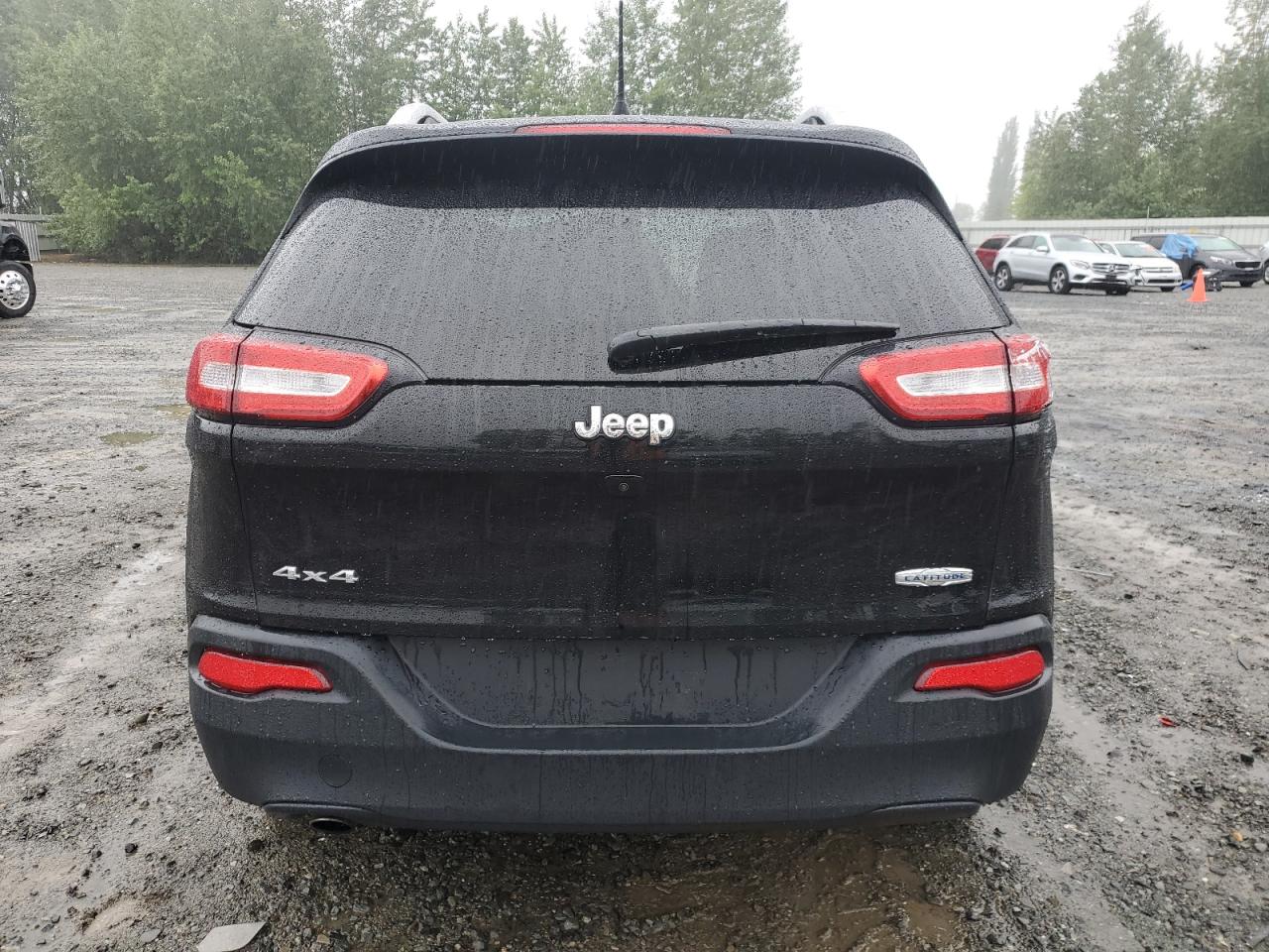 Автомобиль JEEP CHEROKEE LATITUDE 2017 | GrandCar Автомобиль JEEP CHEROKEE LATITUDE 2017 | GrandCar