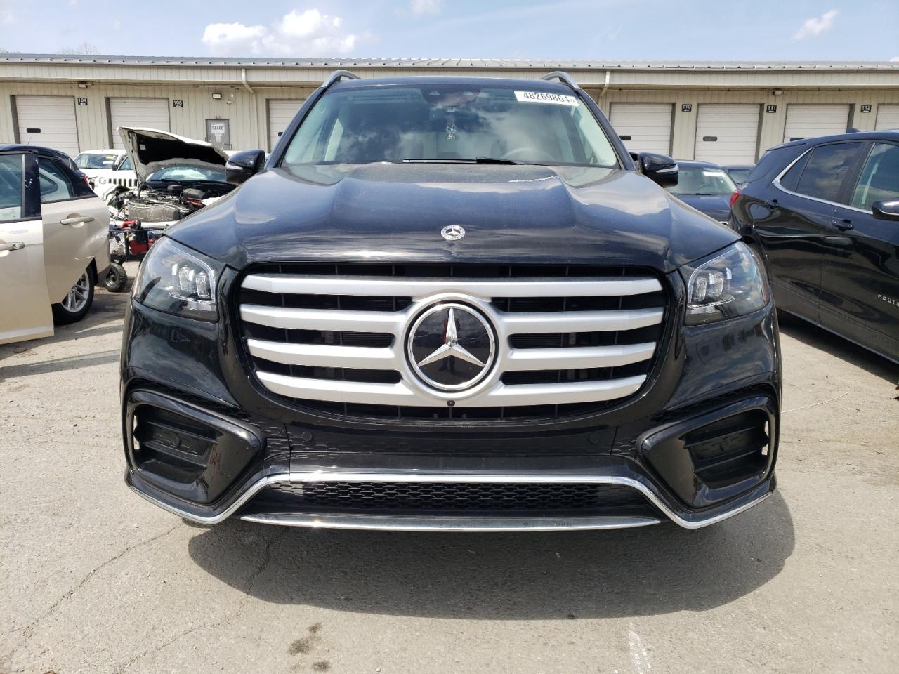 Автомобіль MERCEDES-BENZ GLS 450 4MATIC 2024 | GrandCar Автомобіль MERCEDES-BENZ GLS 450 4MATIC 2024 | GrandCar