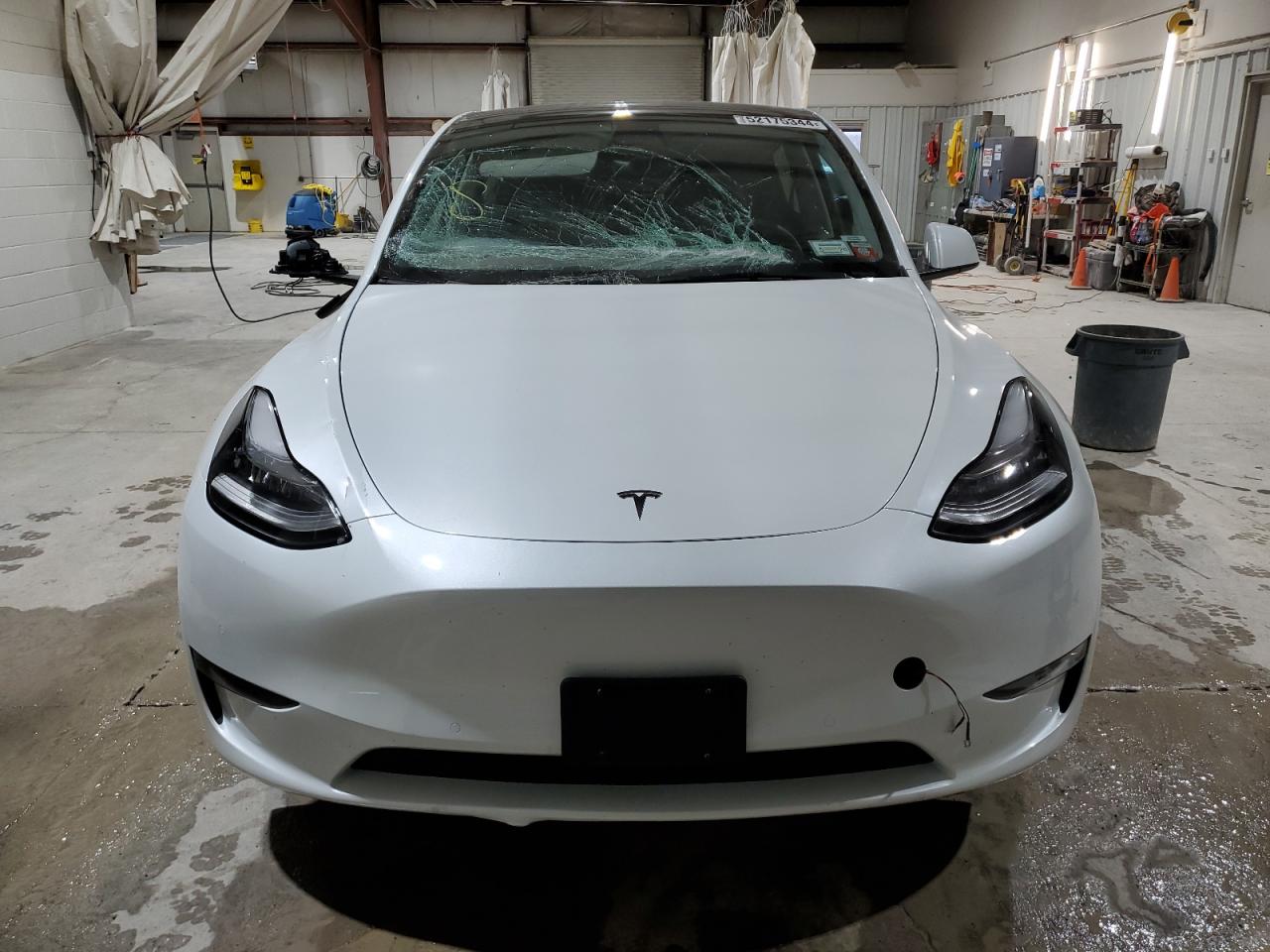 Автомобіль TESLA MODEL Y 2022 | GrandCar Автомобіль TESLA MODEL Y 2022 | GrandCar