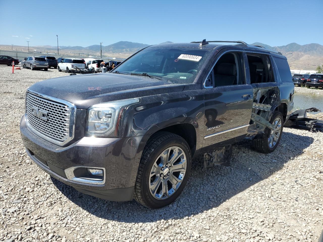 Автомобіль GMC YUKON DENALI 2016 | GrandCar Автомобіль GMC YUKON DENALI 2016 | GrandCar