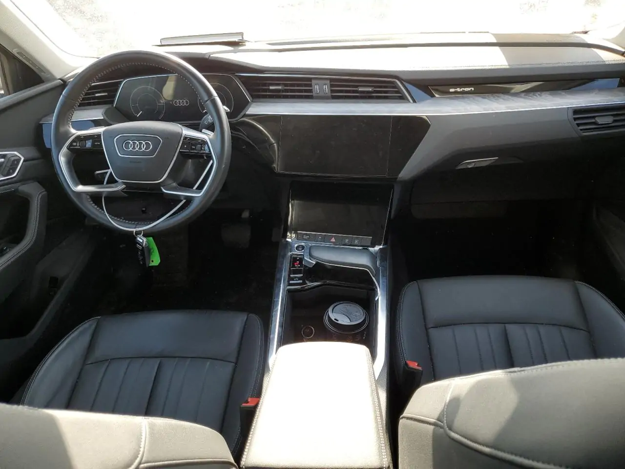 Автомобіль AUDI E-TRON PREMIUM 2021 | GrandCar Автомобіль AUDI E-TRON PREMIUM 2021 | GrandCar