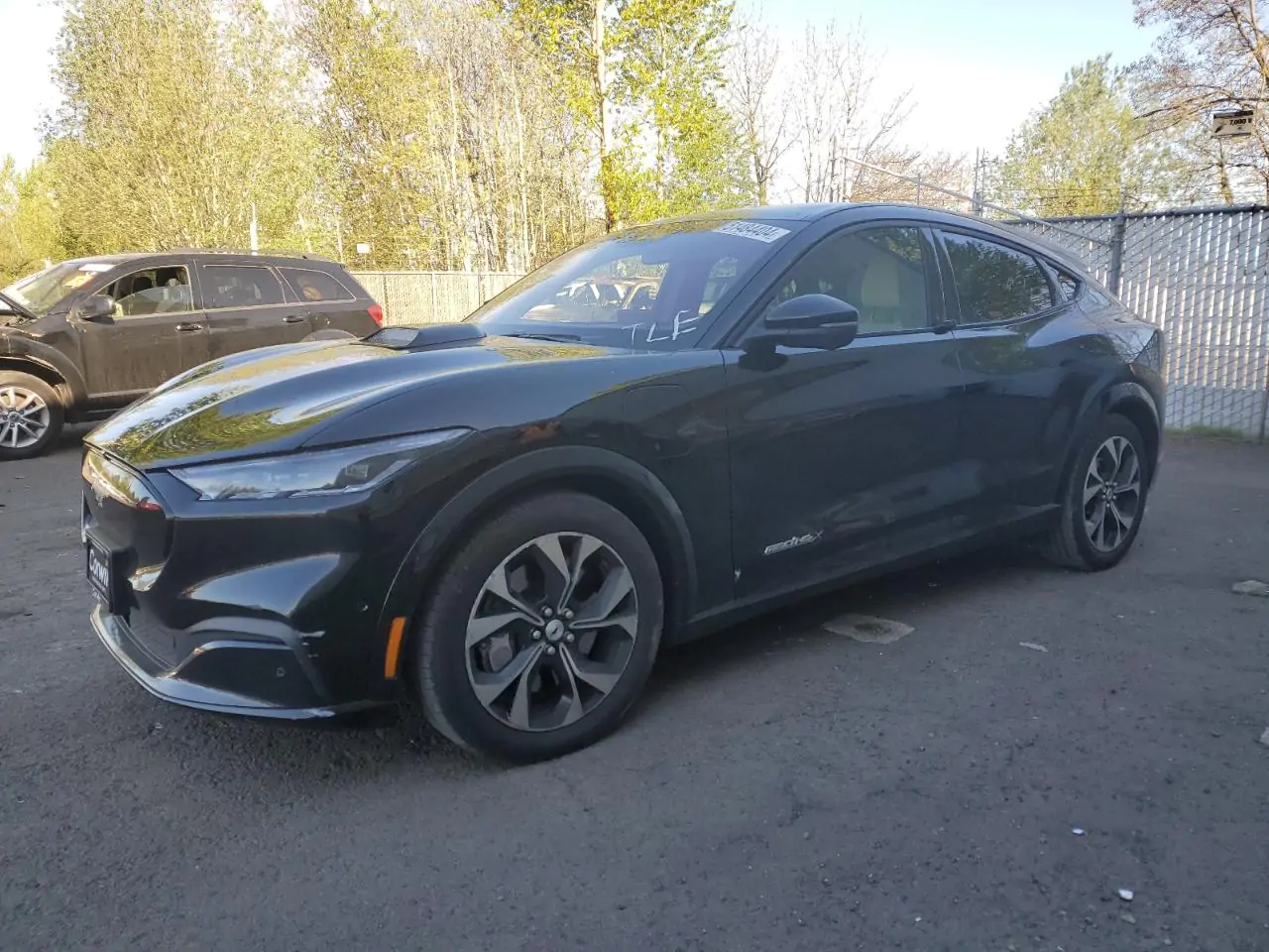 Автомобиль FORD MUSTANG MACH-E PREMIUM 2021 | GrandCar