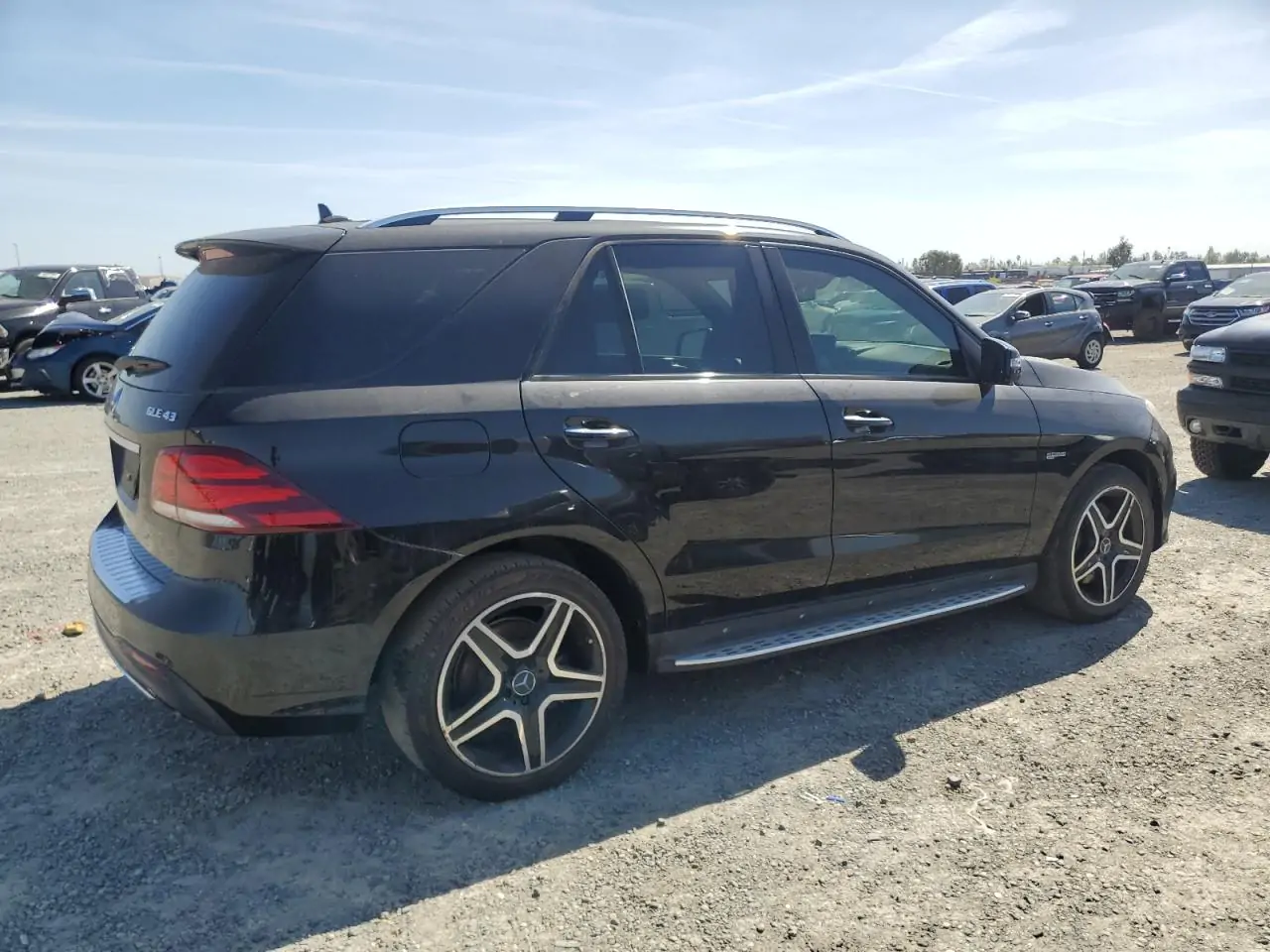 Автомобіль MERCEDES-BENZ GLE 43 AMG 2017 | GrandCar Автомобіль MERCEDES-BENZ GLE 43 AMG 2017 | GrandCar