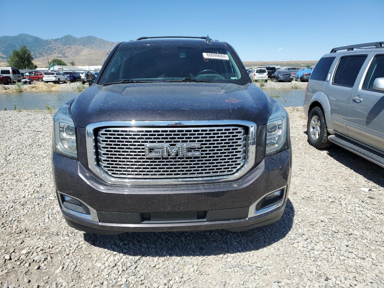 Автомобіль GMC YUKON DENALI 2016 | GrandCar Автомобіль GMC YUKON DENALI 2016 | GrandCar
