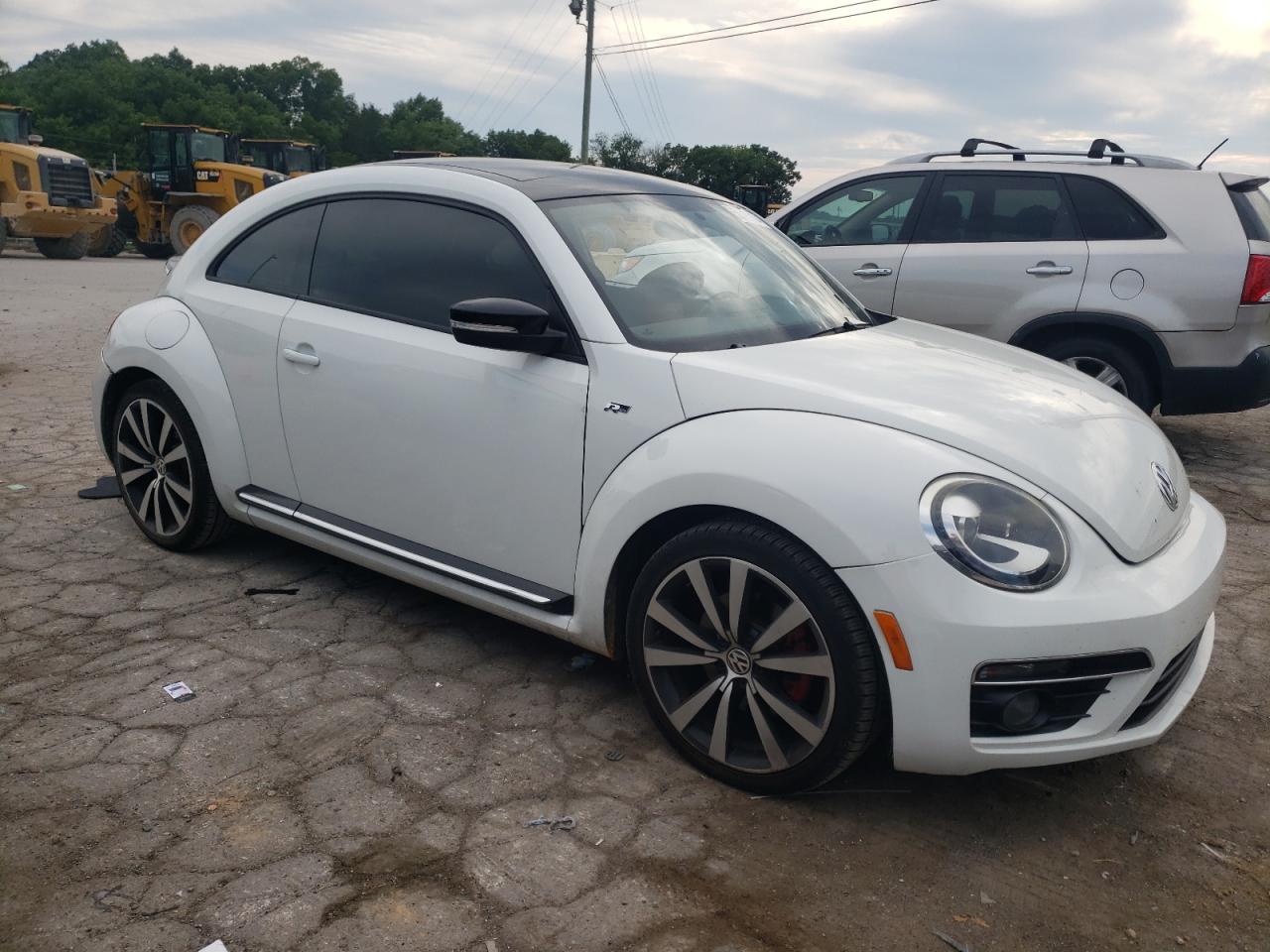 Автомобіль VOLKSWAGEN BEETLE R-LINE 2015 | GrandCar