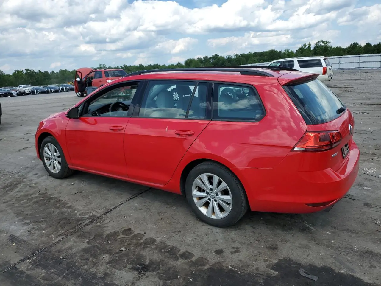 Автомобіль VOLKSWAGEN GOLF SPORTWAGEN S 2017 | GrandCar Автомобіль VOLKSWAGEN GOLF SPORTWAGEN S 2017 | GrandCar