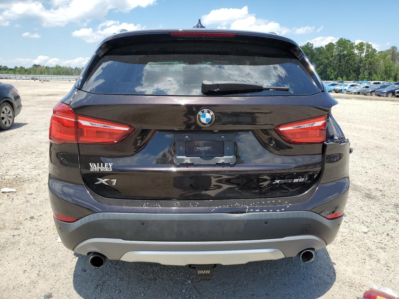 Автомобиль BMW X1 XDRIVE28I 2018 | GrandCar Автомобиль BMW X1 XDRIVE28I 2018 | GrandCar